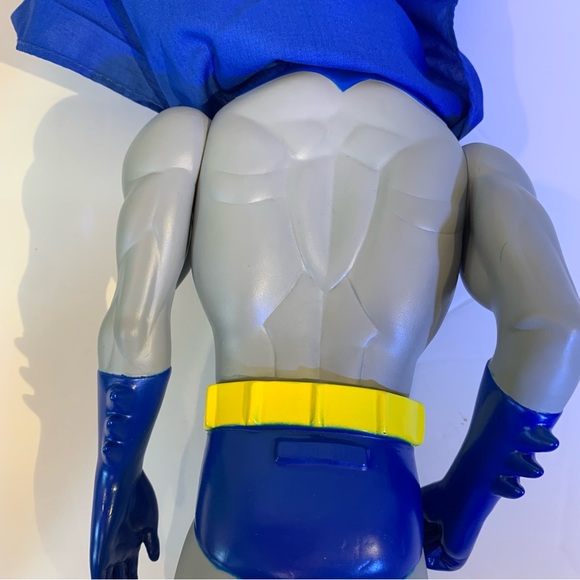 Batman 1988 DC Comics Action Figure Black Gray Yellow & Blue 15 inches tall - Picture 8 of 16